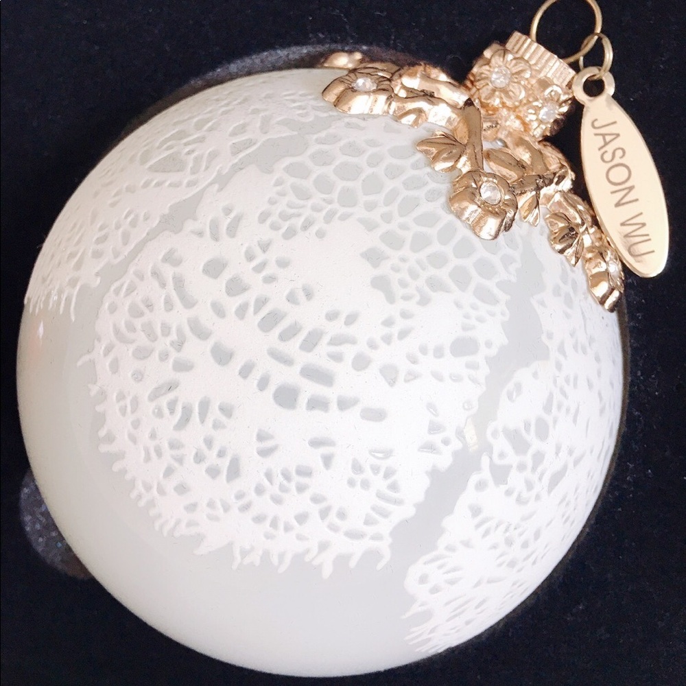 Jason Wu for Target Ornament Set - Picture 3 of 8